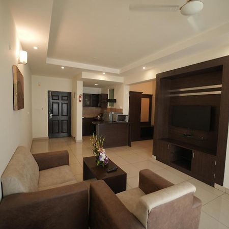 Hotel Nagarjuna Suites Bangalore Luaran gambar