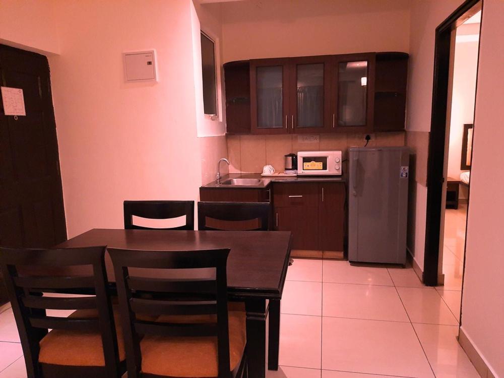 Hotel Nagarjuna Suites Bangalore Luaran gambar