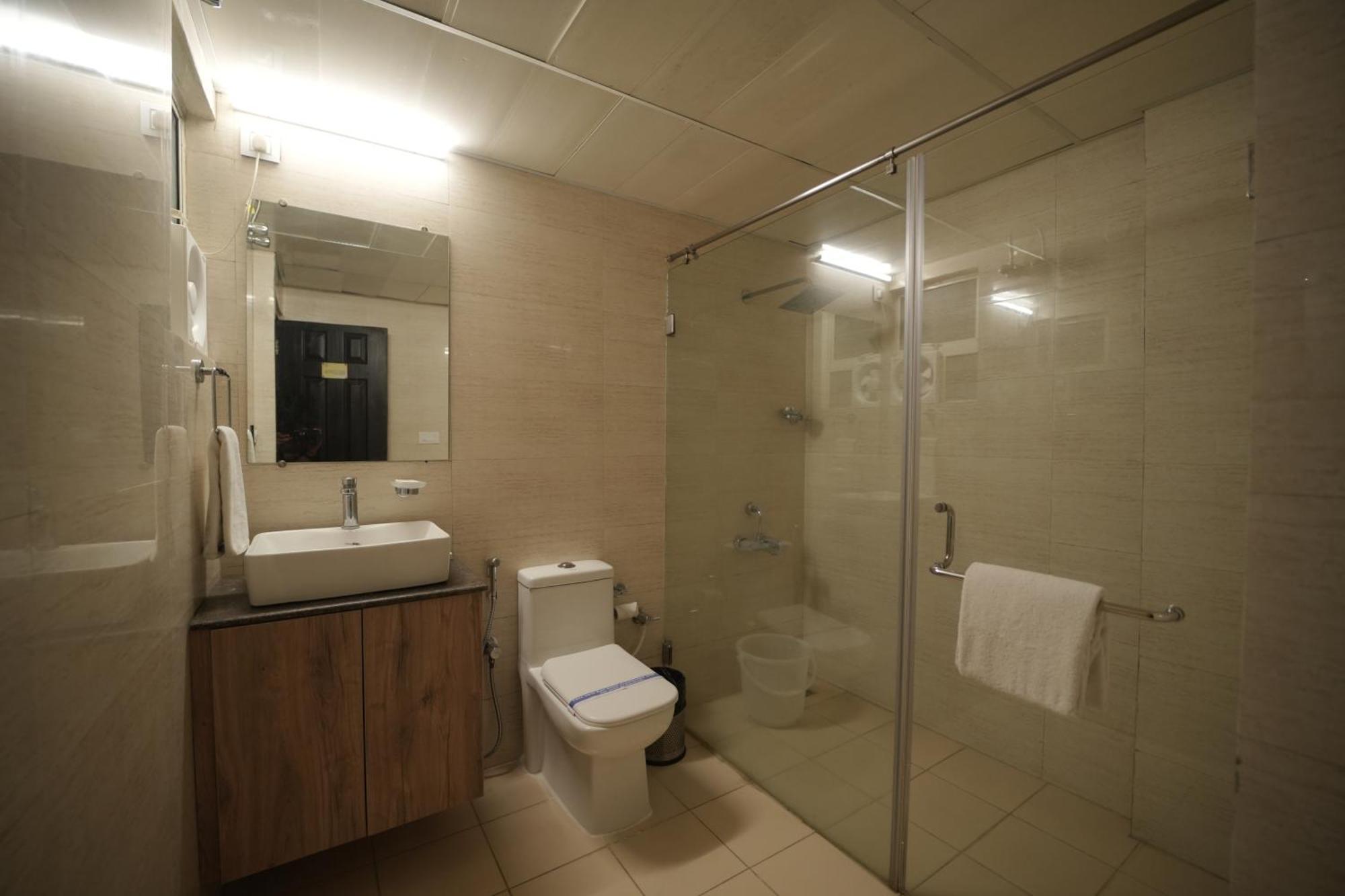 Hotel Nagarjuna Suites Bangalore Luaran gambar