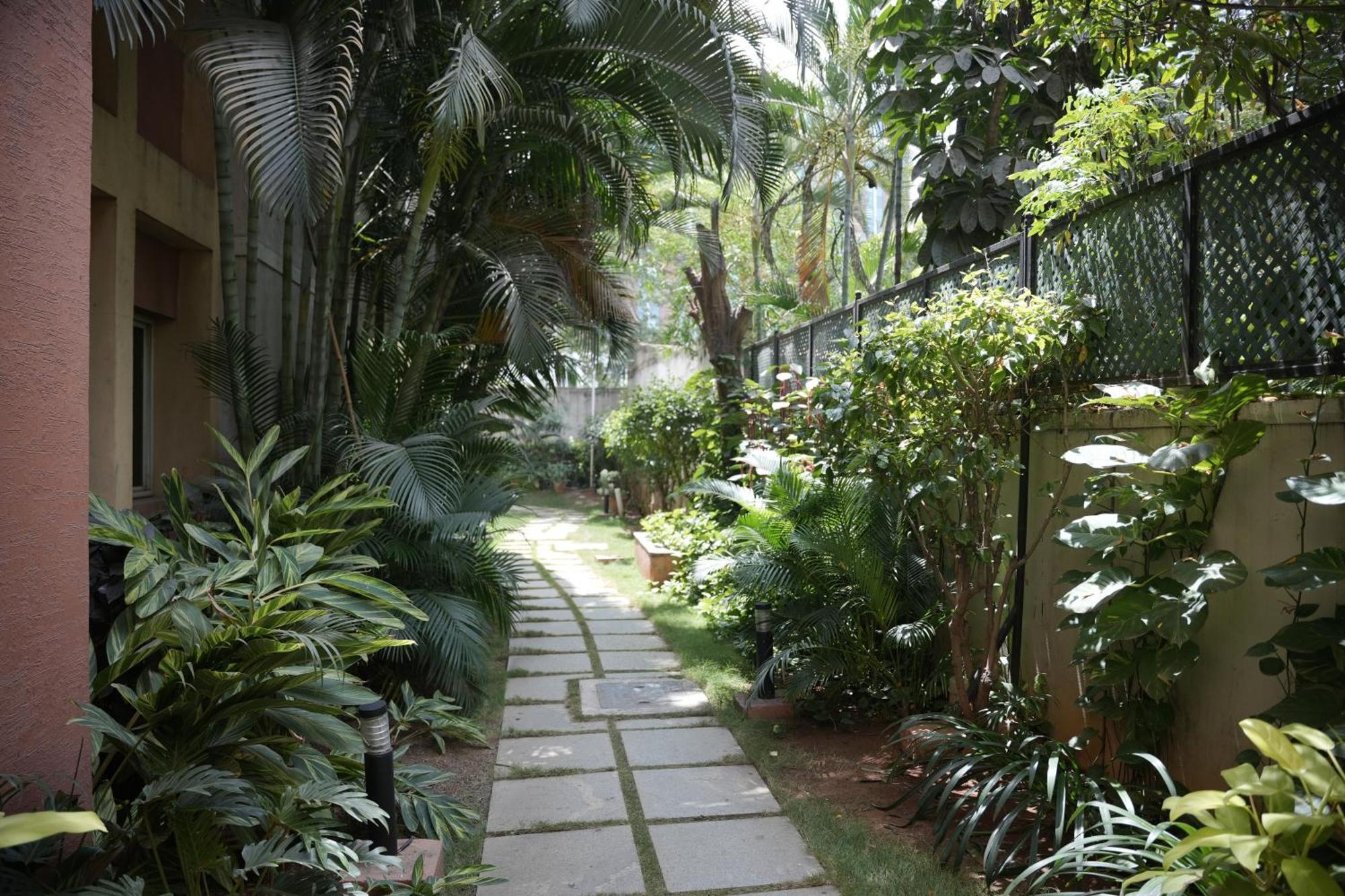 Hotel Nagarjuna Suites Bangalore Luaran gambar