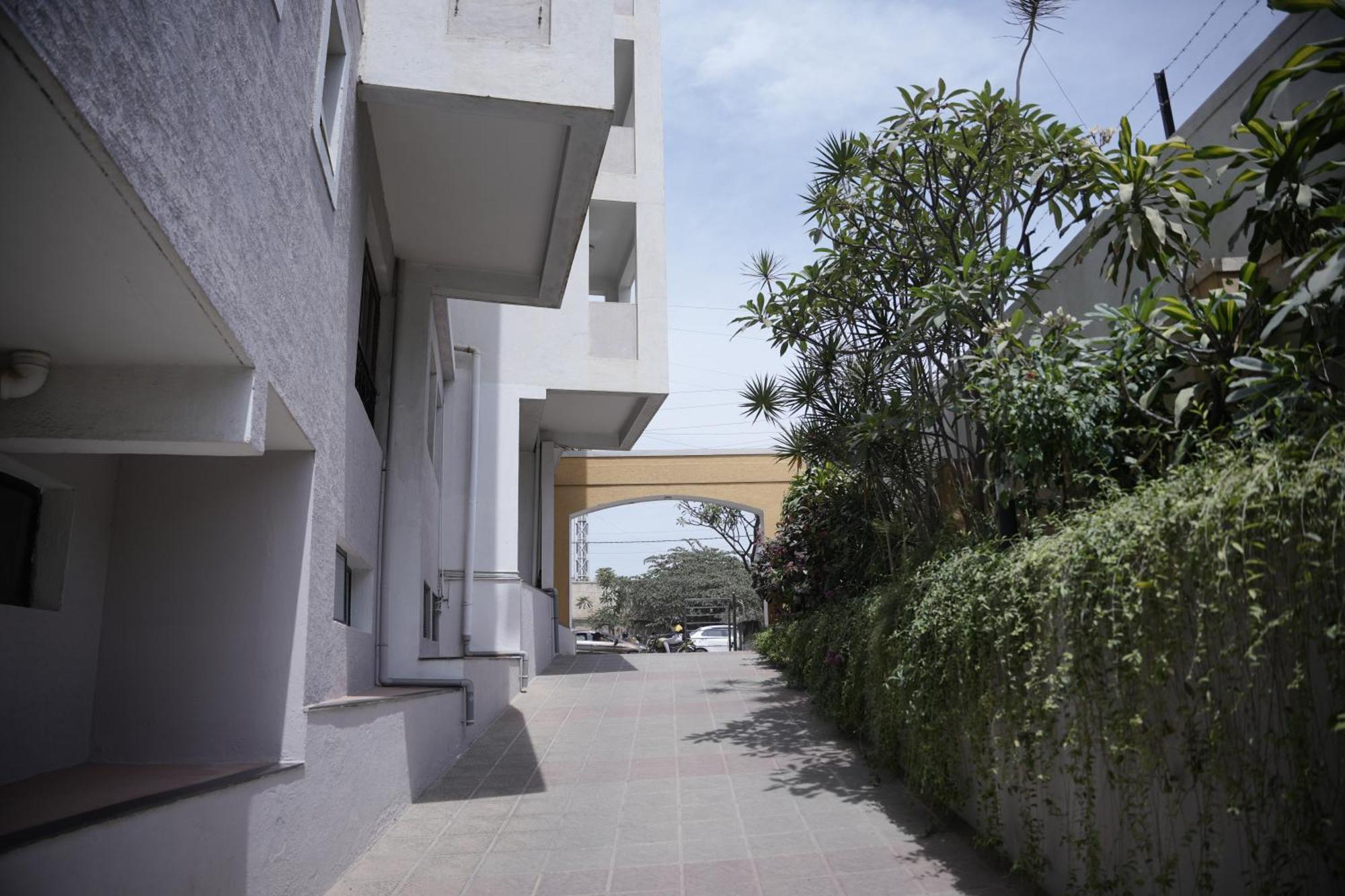 Hotel Nagarjuna Suites Bangalore Luaran gambar