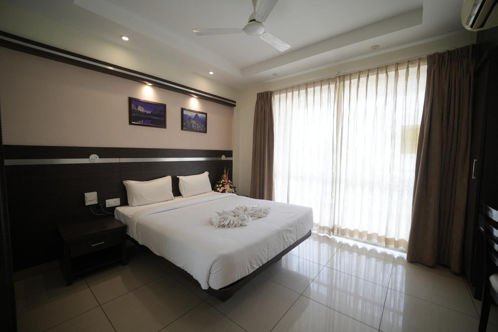 Hotel Nagarjuna Suites Bangalore Luaran gambar