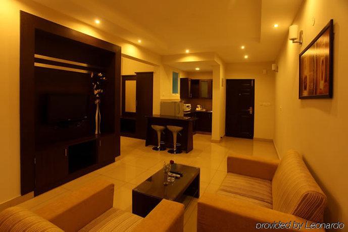 Hotel Nagarjuna Suites Bangalore Bilik gambar